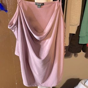 Skinny Straped flowy blouse